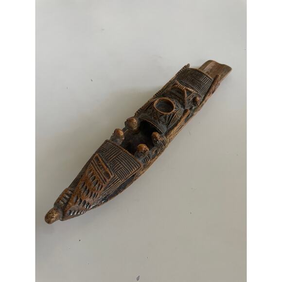 Pair of Antique Chinese Bamboo Hand Carved Fishing Boats/Incense Holders - Picture 7 of 13